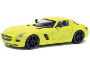 Mercedes BENZ SLS AMG, yellow