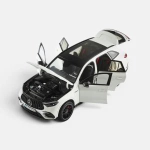 Mercedes-AMG GLC 63 SE, white