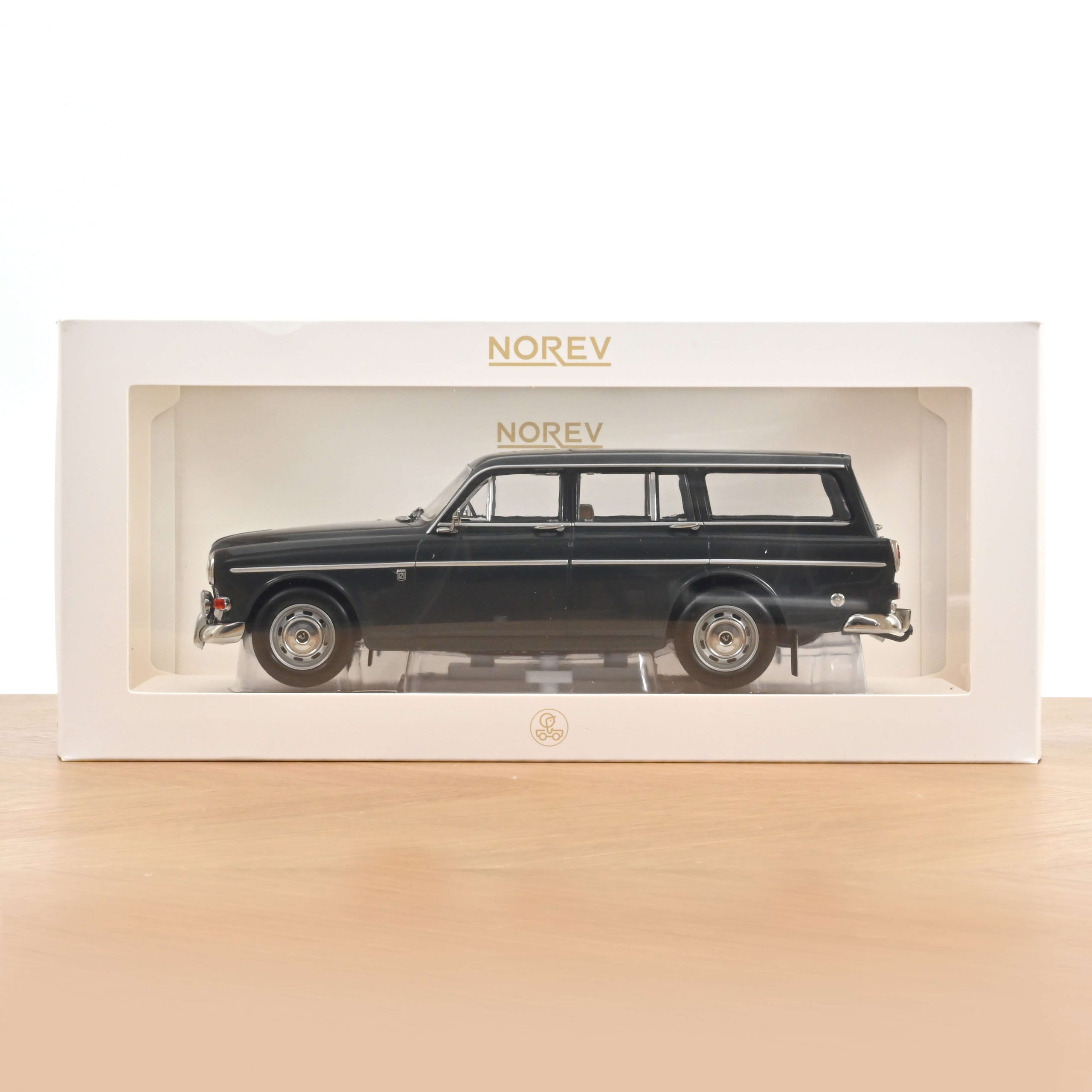 Volvo Amazon Break 1966 Graphite Grey – Bild 2