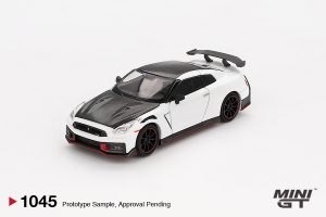 NISSAN GTR (35) NISMO BRILLIANT WHITE PEARL 2024