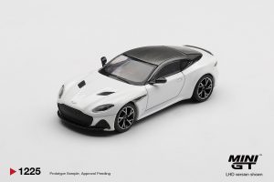 ASTON MARTIN BDS STRATUS WHITE 2024