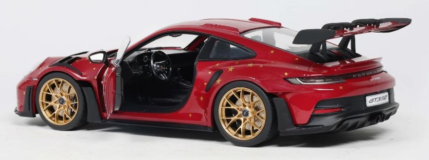 PORSCHE 911 (992) GT3 RS CHRISTMAS EDITION #25 RED 2026