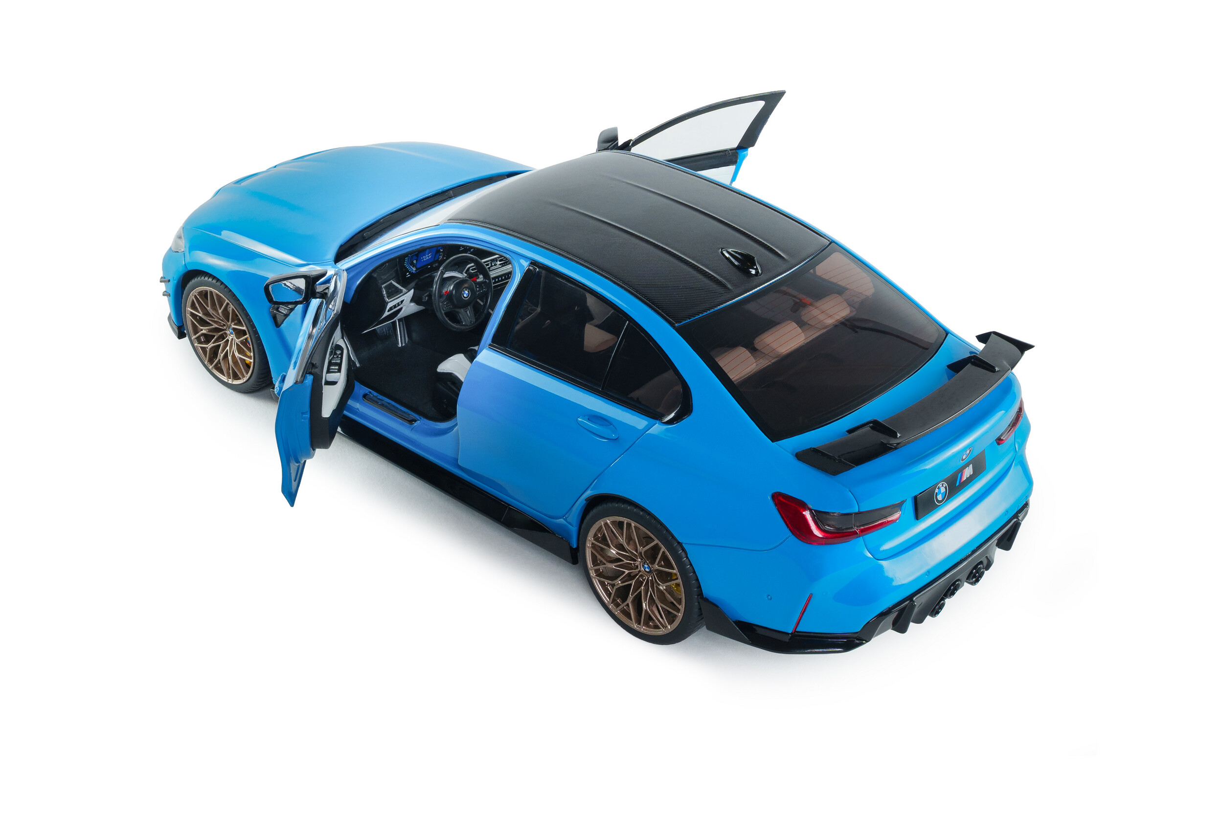 BMW M3 G80 PERFORMANCE PARTS DAYTONA BEACH BLUE 2024 – Bild 3