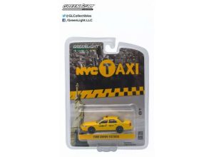 Ford Crown Victoria New York Taxi, 2011 yellow